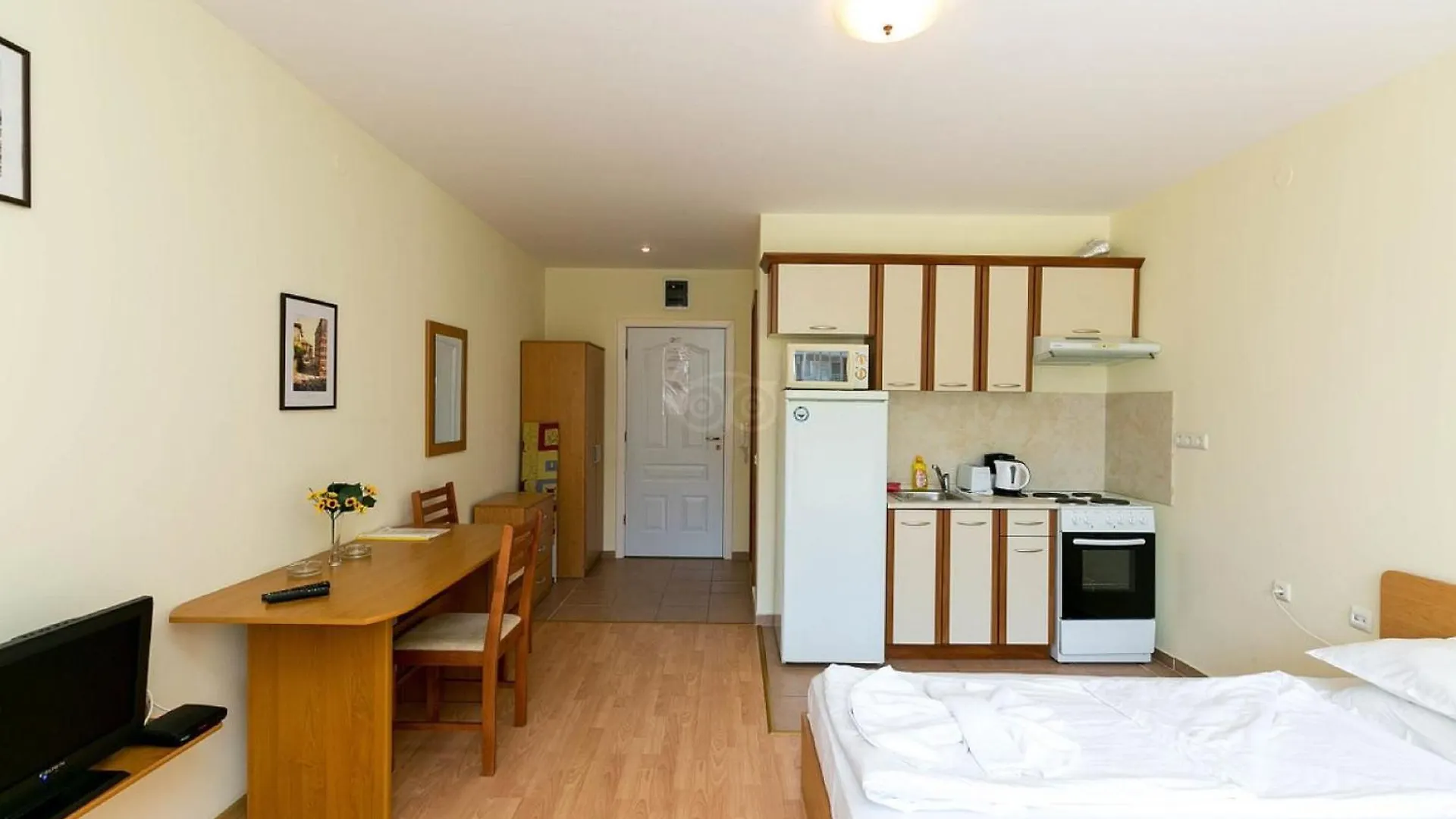 Nessebar Fort Club Apartments Sunny Beach