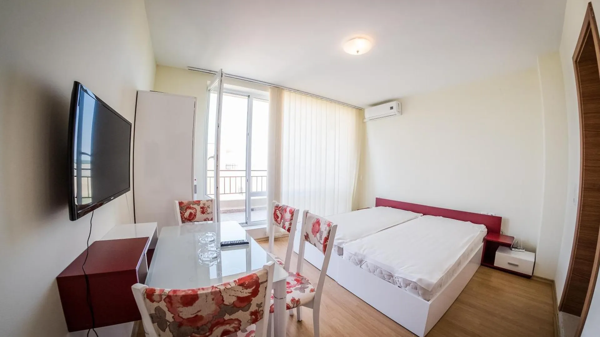 Nessebar Fort Club Apartments Sunny Beach
