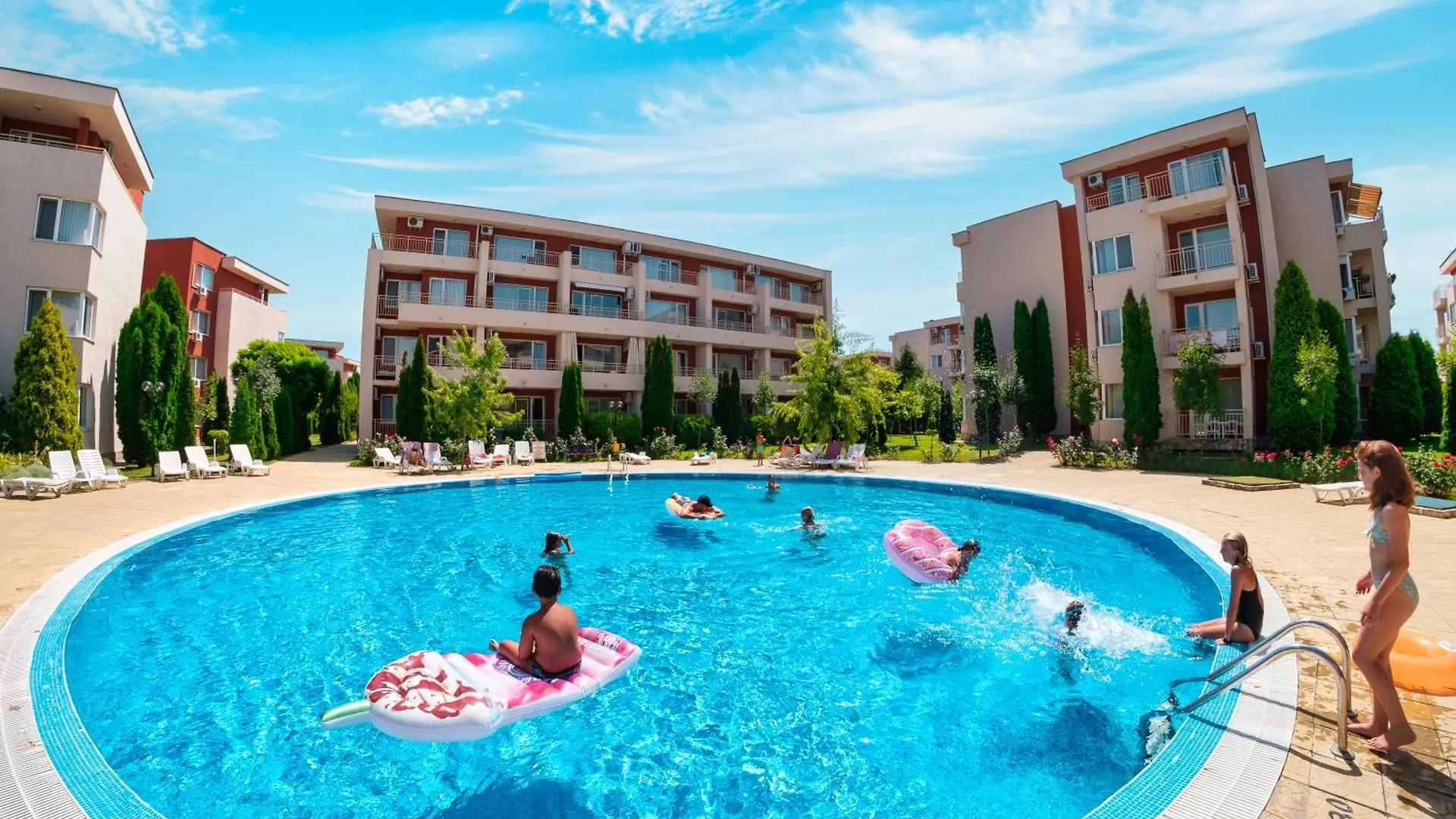 Nessebar Fort Club Apartments Sunny Beach