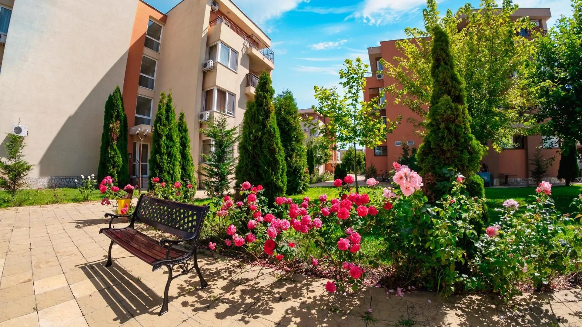 Nessebar Fort Club Apartments Sunny Beach