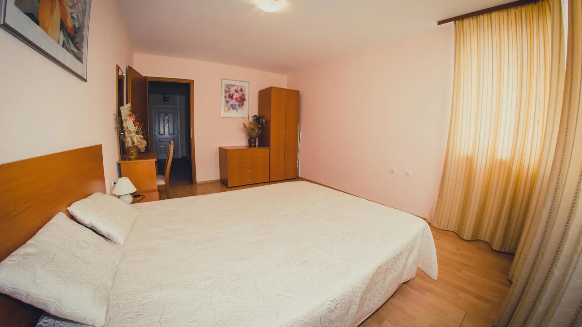 Nessebar Fort Club Apartments Sunny Beach